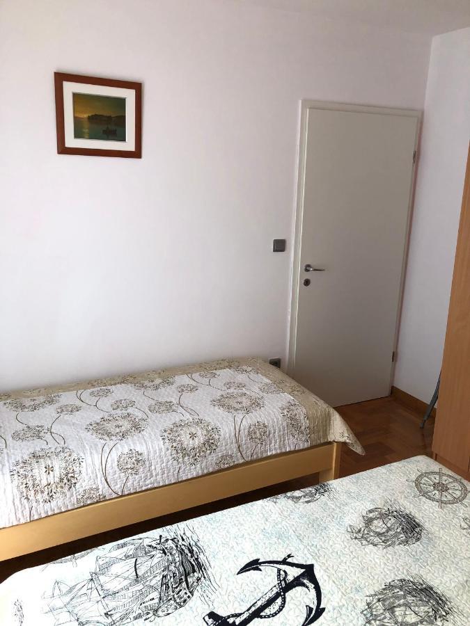 Vito & Rocco Apartment مالينسكا المظهر الخارجي الصورة